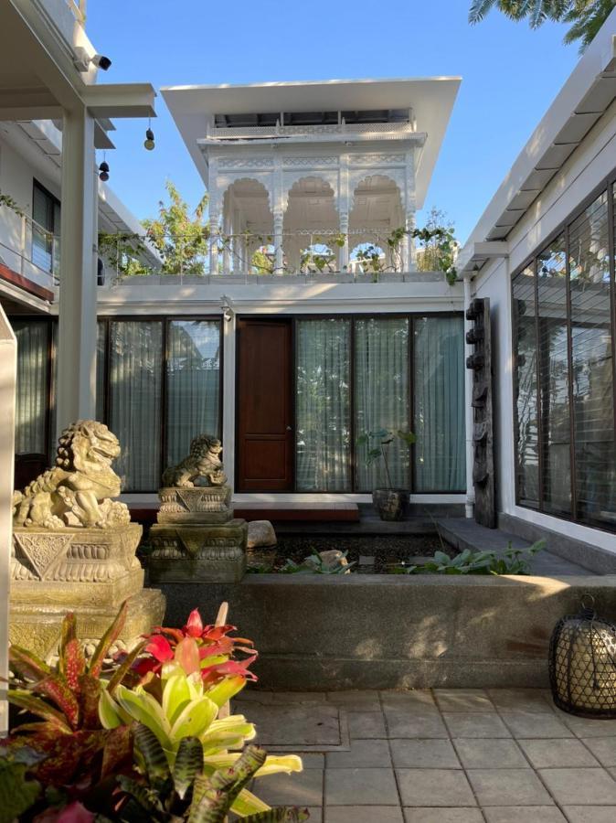 JARITT NyMMANH Bed & Breakfast Chiang Mai Eksteriør bilde